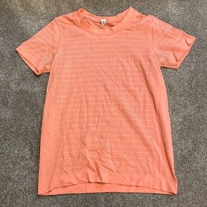 Coral pink lululemon tee size 4 2019